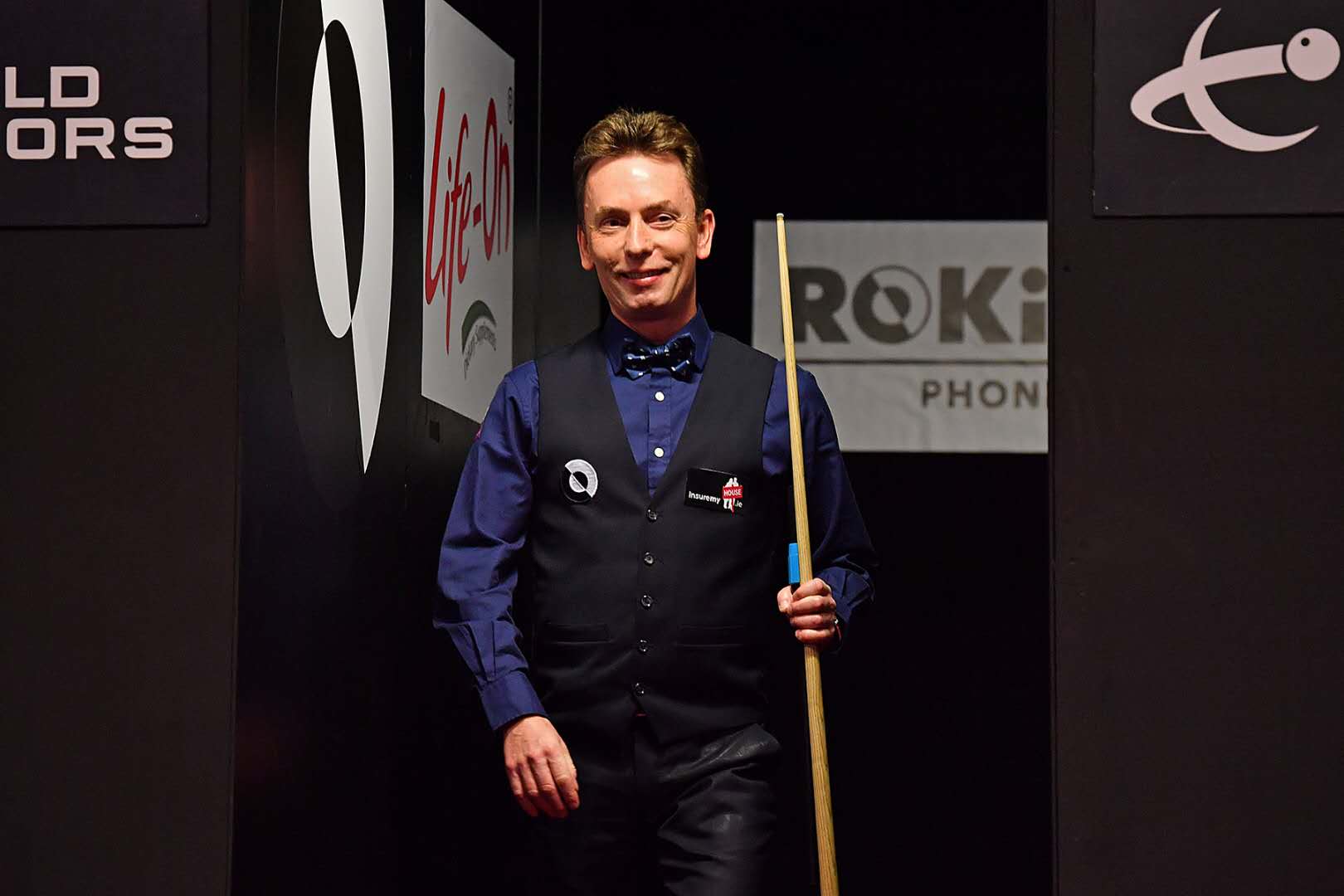 尼也受到轻 尼也受到轻